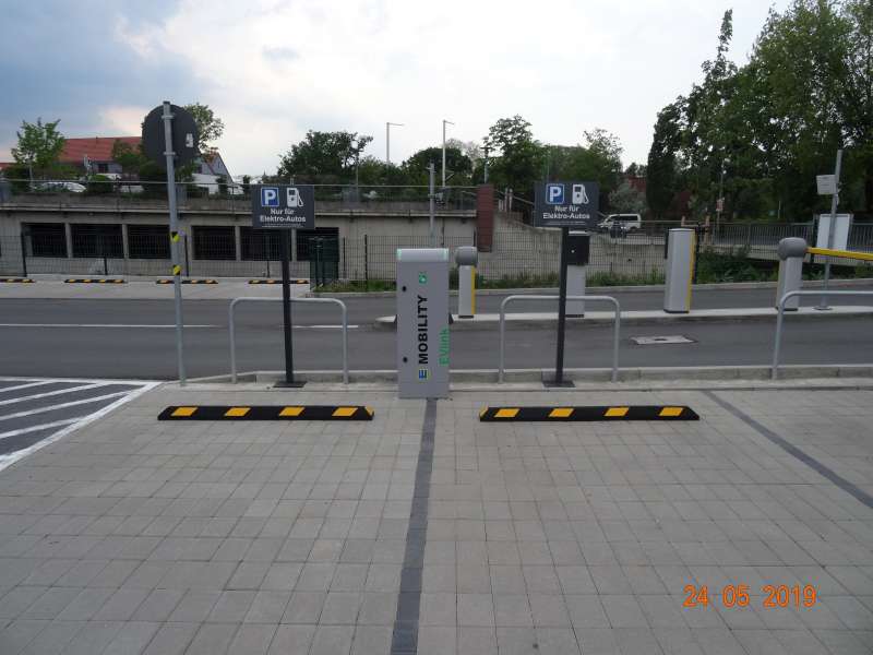 E-Auto Stellplatz und Ladesule